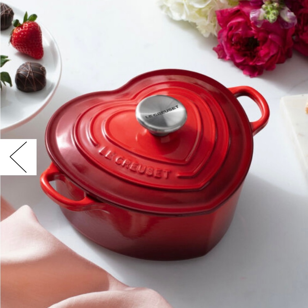 Le Creuset Cerise Heart Cocotte